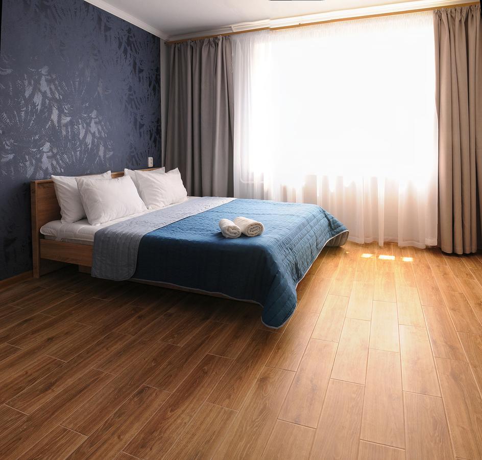 Scandinavian Poltava Apartments With 2 Rooms, 3 Beds 1 Sofa 외부 사진